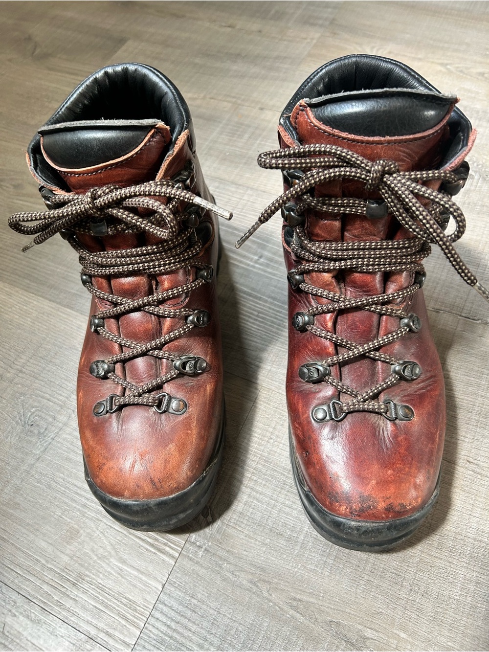 SCARPA Leather Hiking Boots Men’s US 6, EU 38 Brown Made In Italy